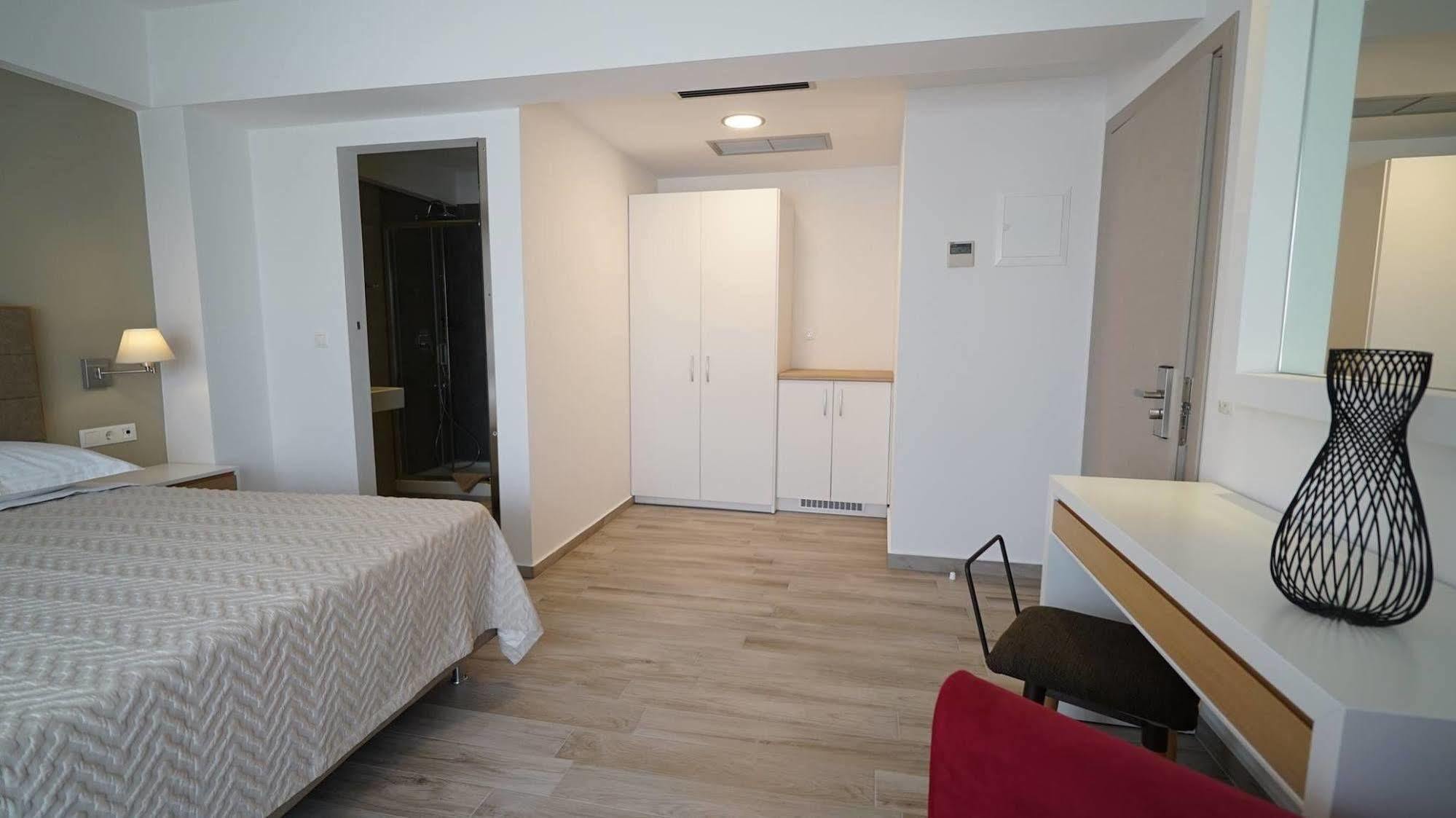 Olympus Thalassea Hotel Paralía 외부 사진